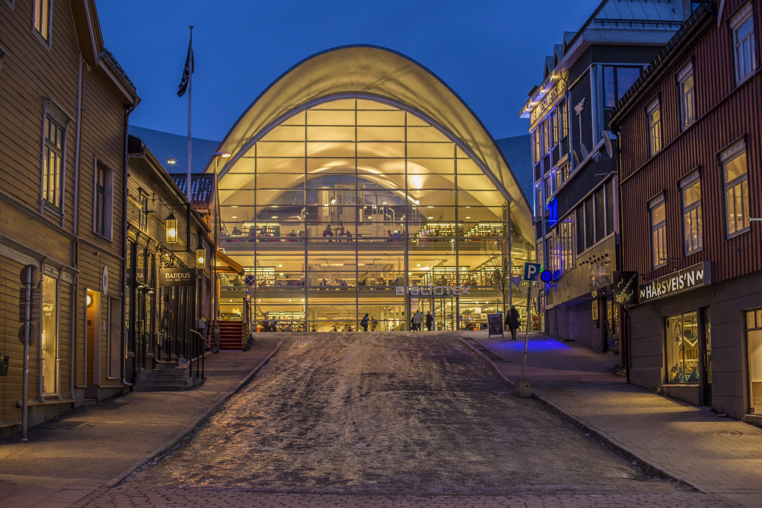 Tromso Public Library (photo credit Foap zettel Tromso)