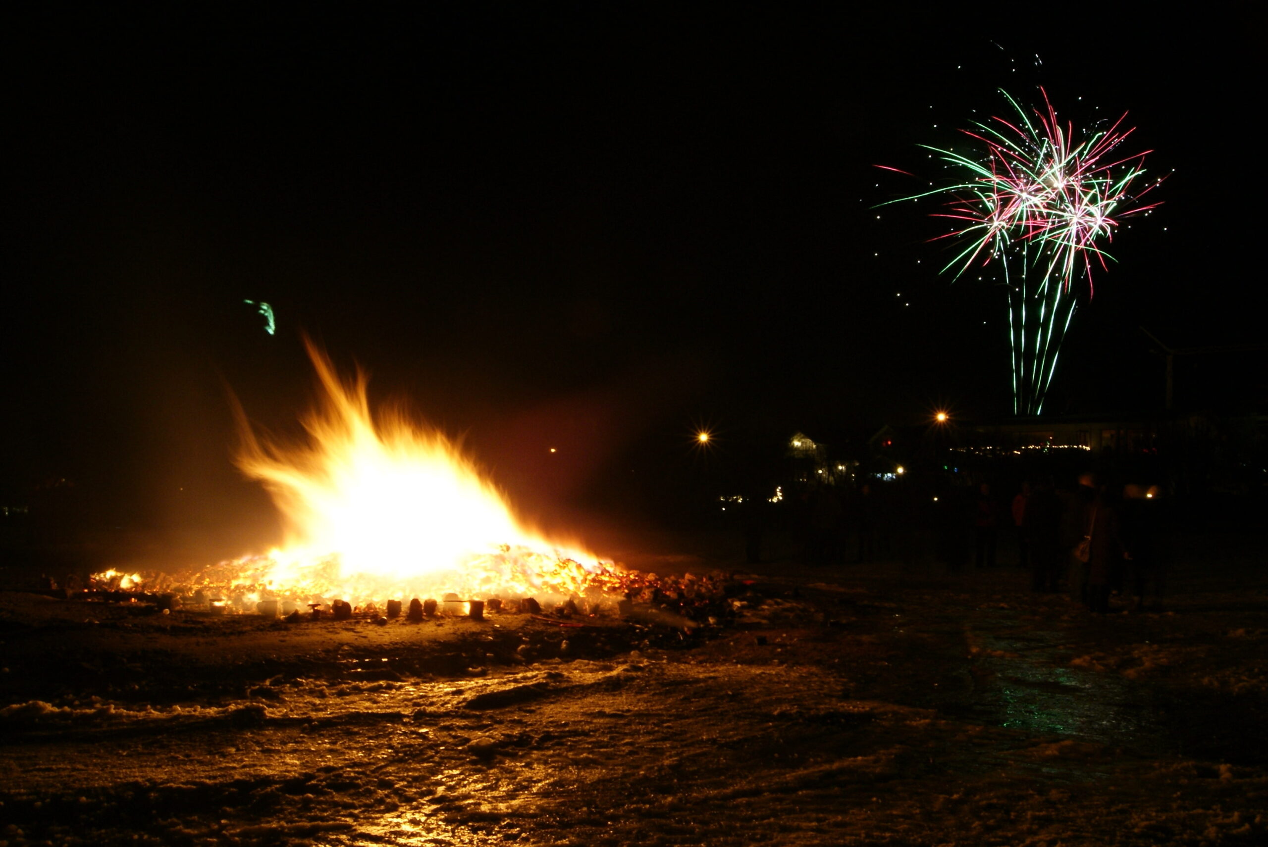 Bonfire, Fireworks, New Years, Iceland